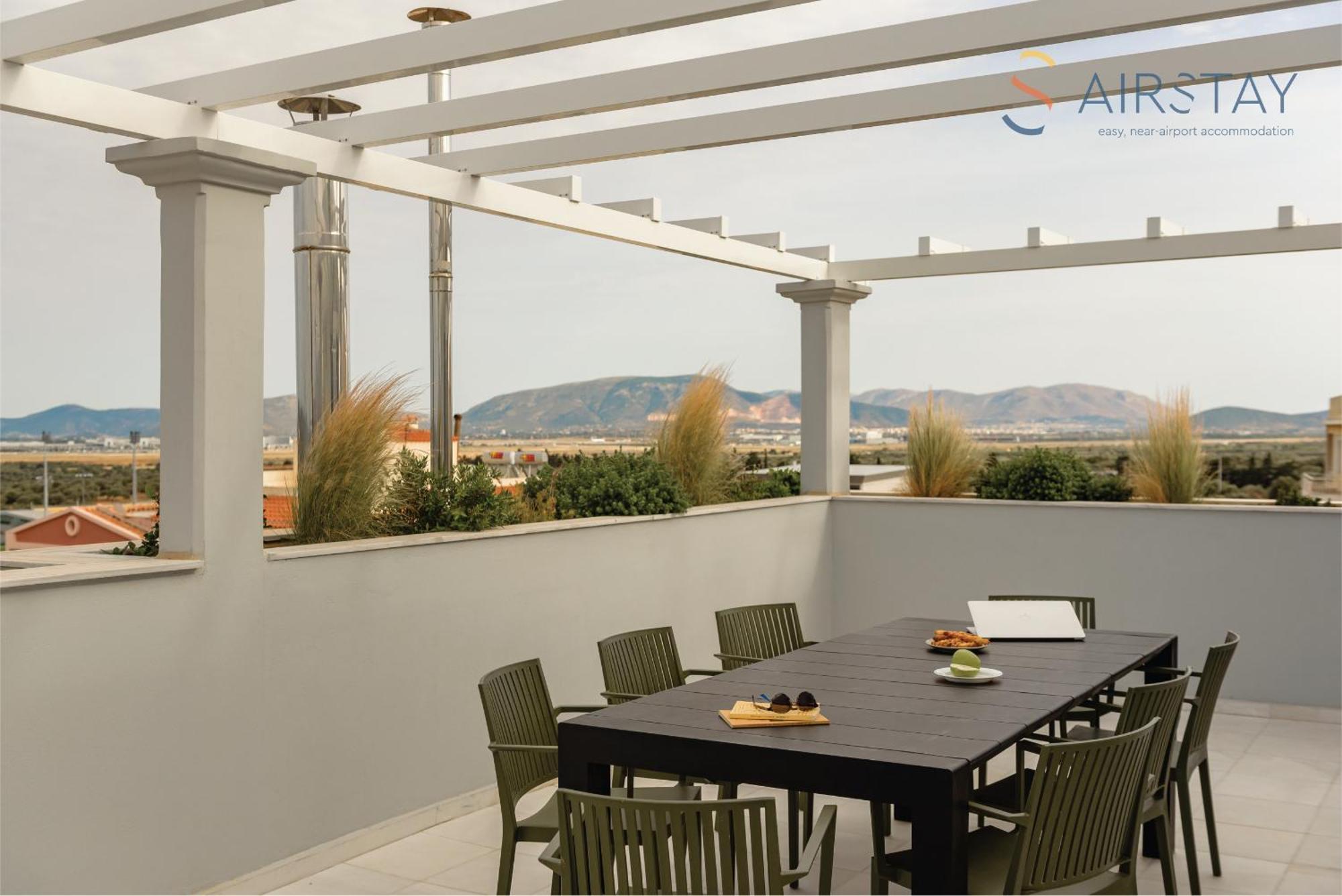 Akali Apartment Airport By Airstay Spáta Екстериор снимка